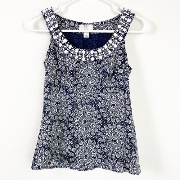 LOFT Tops - LOFT Women’s Petite Sleeveless Navy Printed Blouse Jeweled Neckline Size 00P